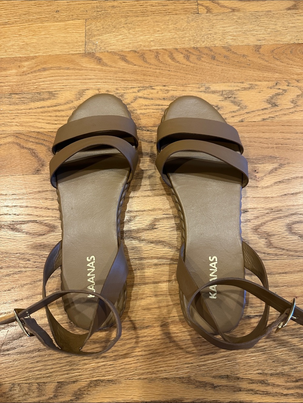Kaanas Tan Leather Dual-Strap Ankle-Sandal